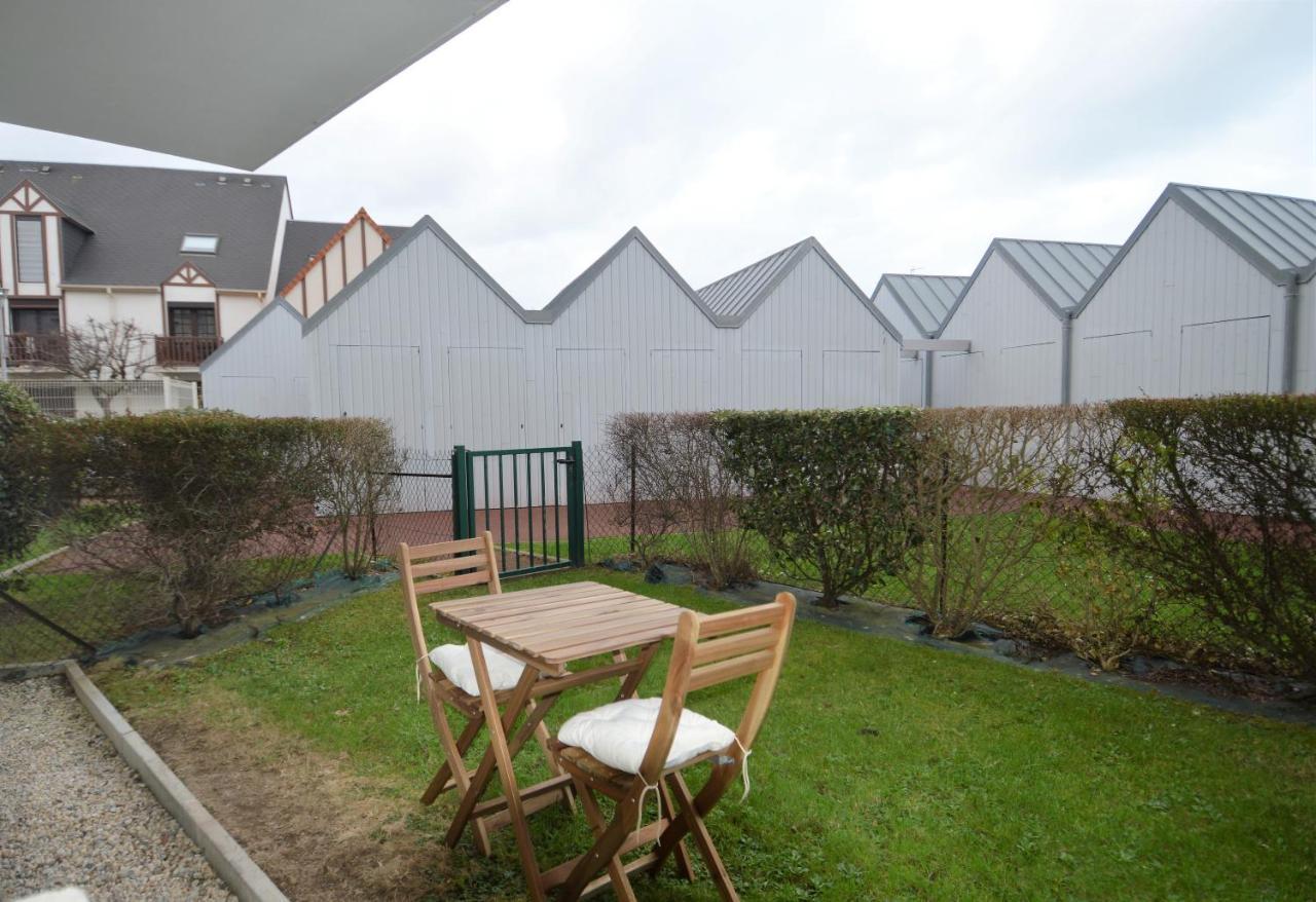 Jardin - A 50M De La Plage - Wifi - Parking Курсёль-сюр-Мер Экстерьер фото