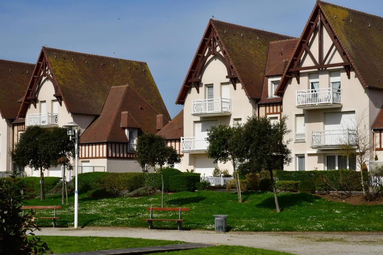 Jardin - A 50M De La Plage - Wifi - Parking Курсёль-сюр-Мер Экстерьер фото